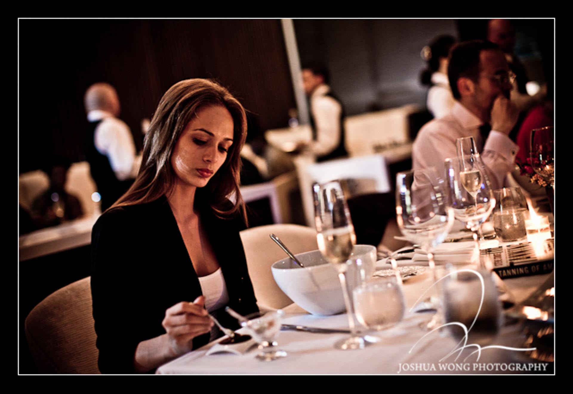 Guest enjoy a private dinner with Steve Stoute at the Steve Stoute book launch by celebrity fashion photographer Josh Wong Photography