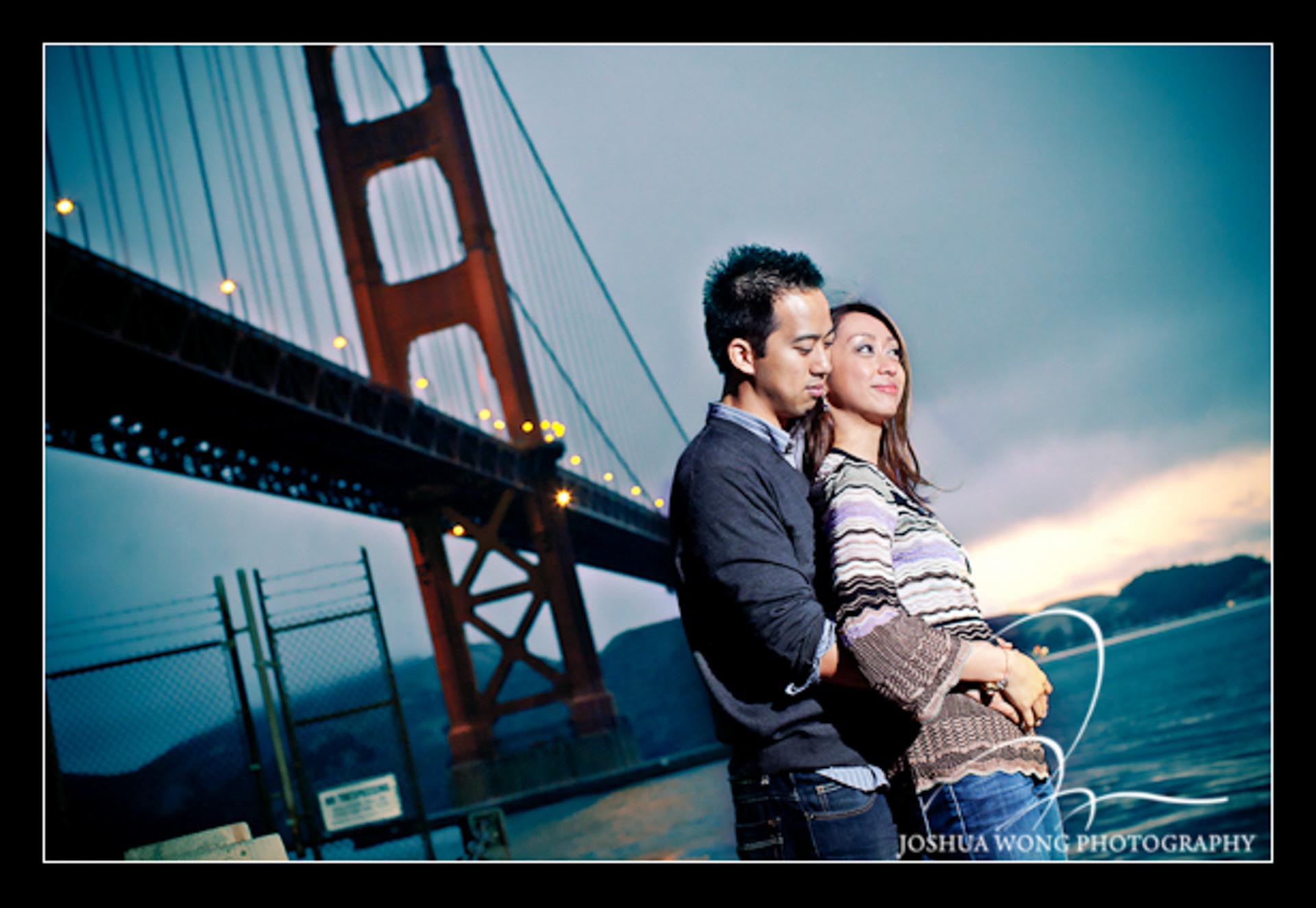 San Francisco engagement pictures - Golden Gate Bridge