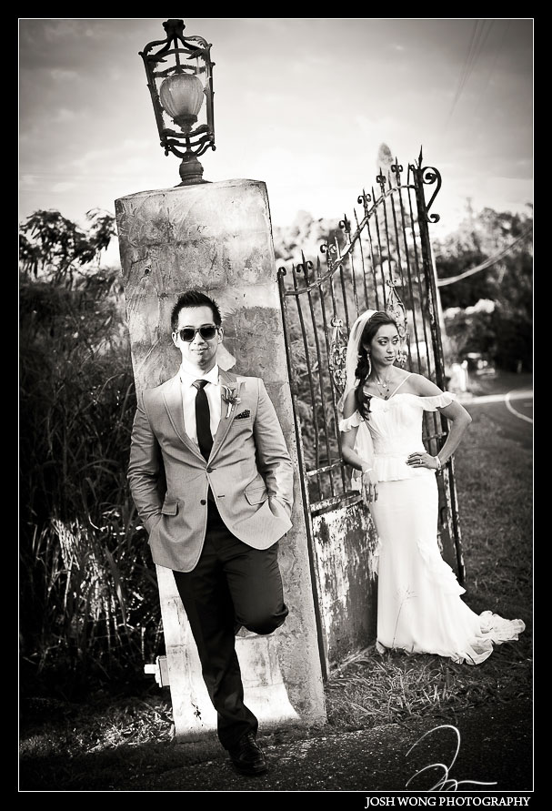 Main gate entrance at the Haiku Mill Destination Wedding, Maui Hawaii - Wedding Pictures by Destination Wedding Photographer Josh Wong Photography