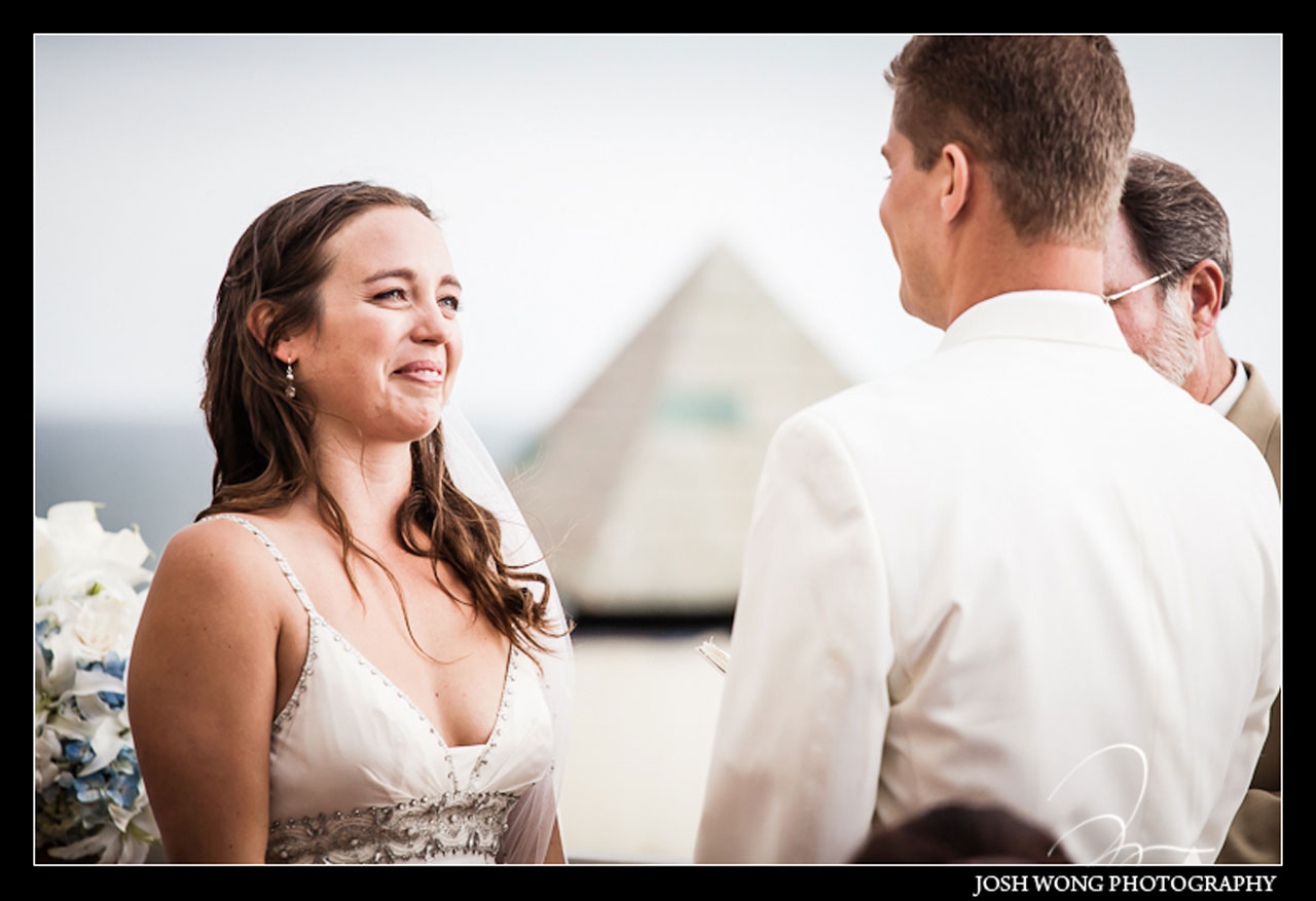 A San Francisco Wedding at the Cliff House Restaurant by top Bay Area wedding photographer Josh Wong Photography