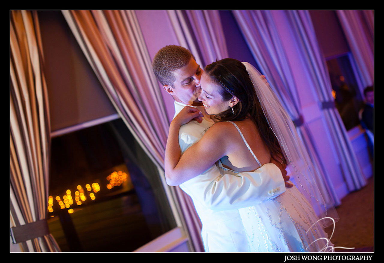 A San Francisco Wedding at the Cliff House Restaurant by top Bay Area wedding photographer Josh Wong Photography