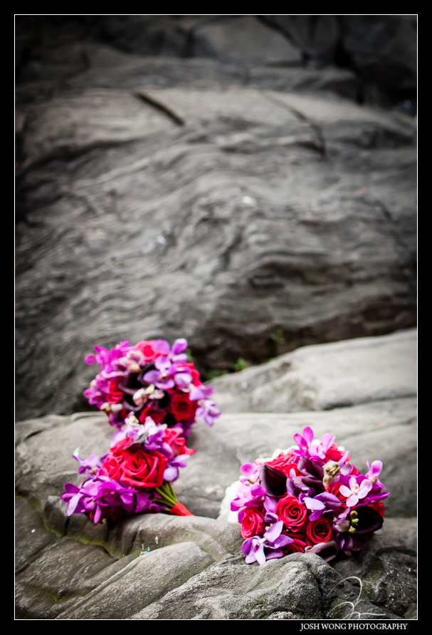 Gorgeous table wedding florals and centerpieces. 