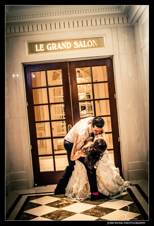 The final kiss before the end of the eveing.