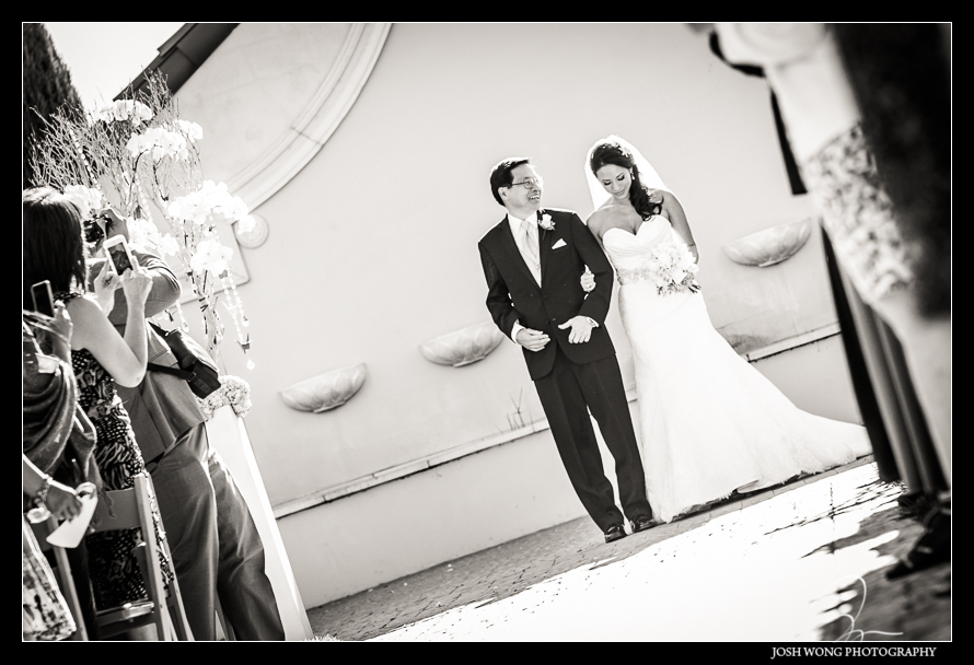 A magnificent wedding at Casa Real at Ruby Hill Winery, Pleasanton, Ca. Wedding pictures by San Francisco wedding photographer Josh Wong Photography