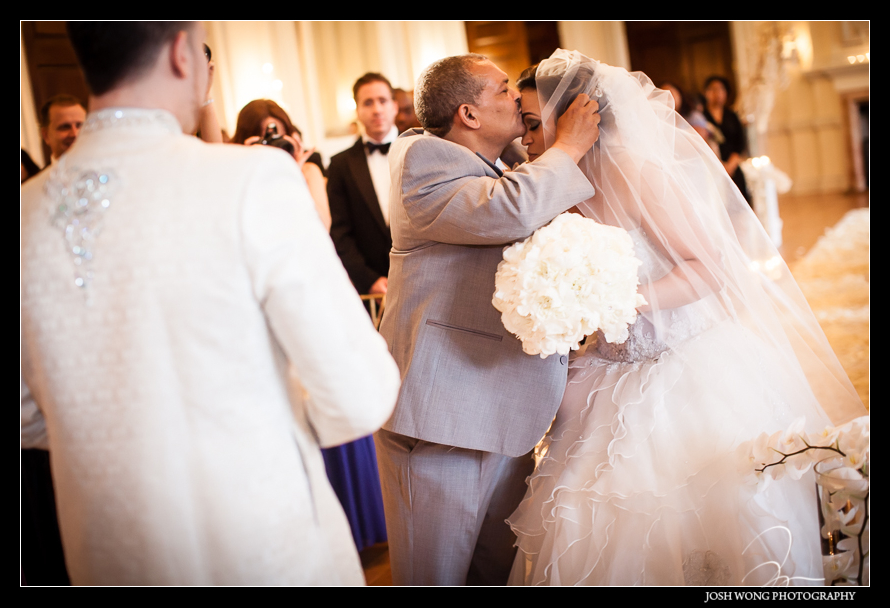 Oheka Castle Wedding Pictures by Best New York Wedding Photographer - Josh Wong Photography