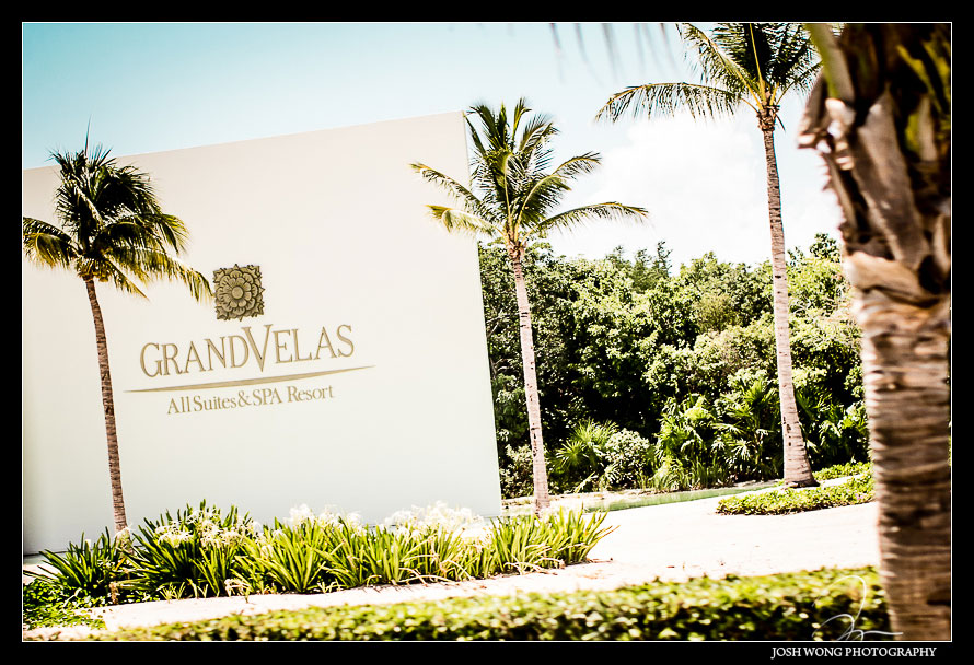 Destination Wedding at Grand Velas Resort in Playa Del Carmen, Mexico. Wedding Pictures and photos by top destination wedding photographer Josh Wong Photography