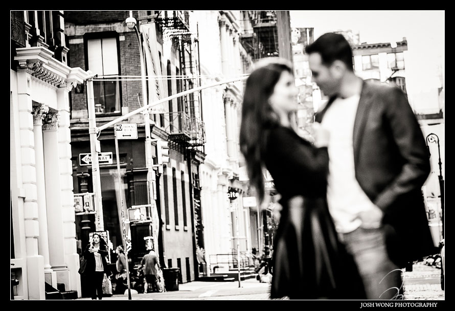 Moody engagement photoshoots in New York City