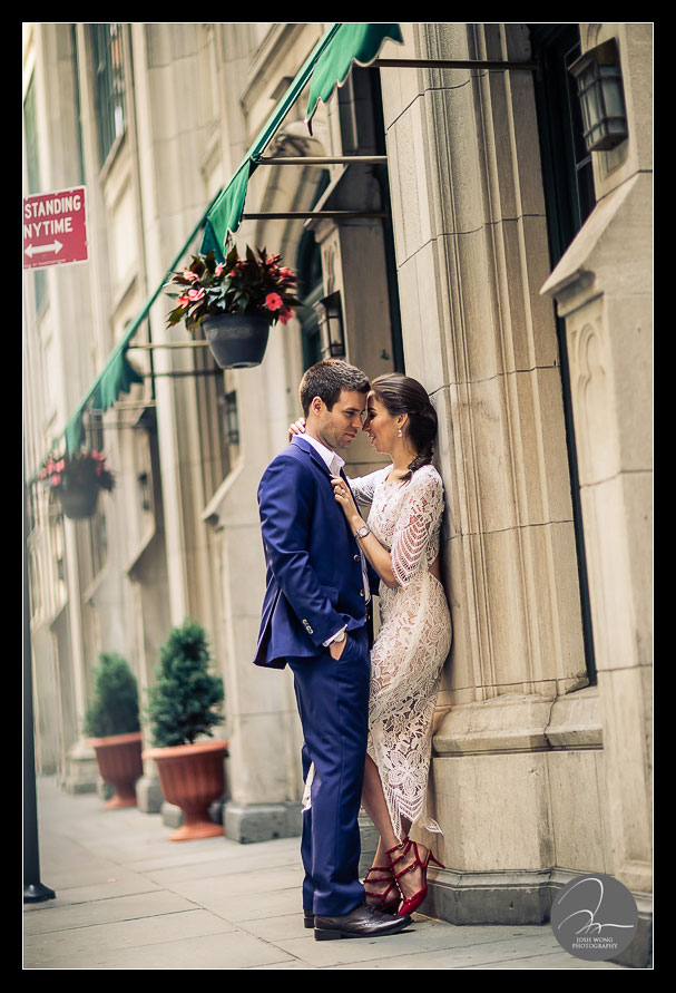 An engagement photoshoot around Stone Street in New York City by top NYC wedding photographer Josh Wong Photography