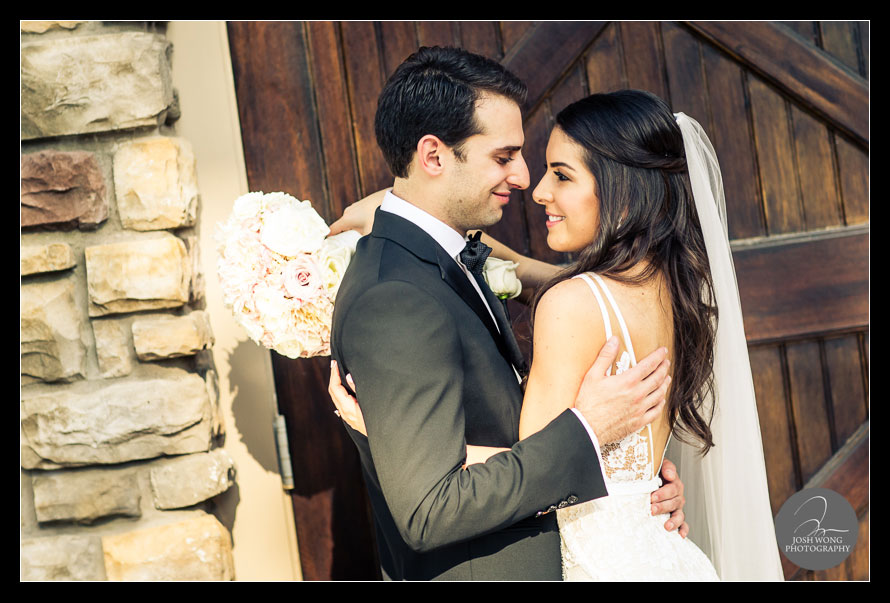 Bride and groom wedding pictures. The Ashford Estate Wedding Allentown, New Jersey. Wedding Pictures by NJ Wedding Photographer Josh Wong Photography