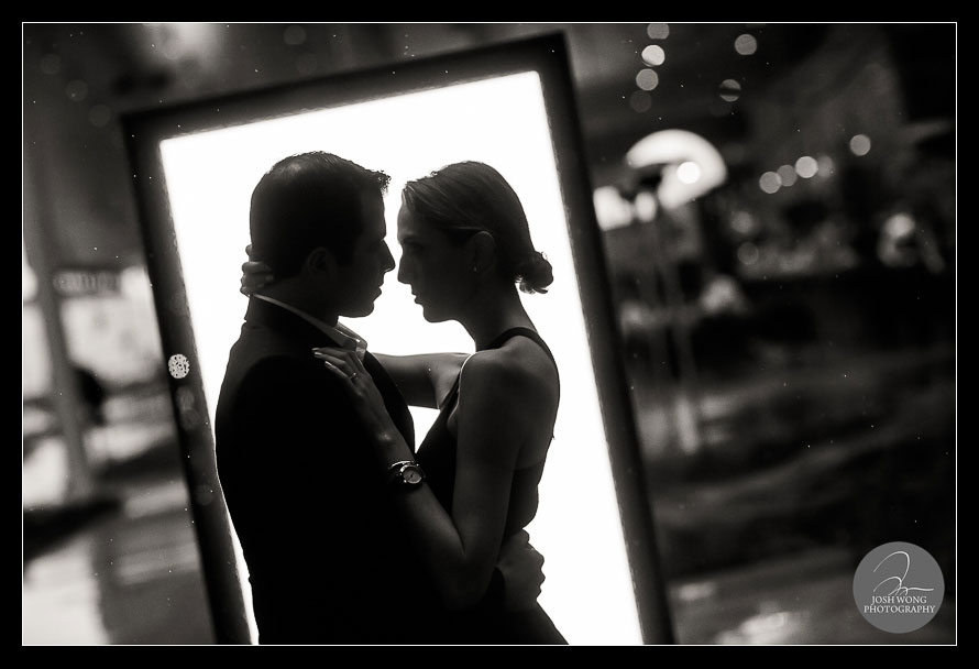 wet weather engagement photoshoot