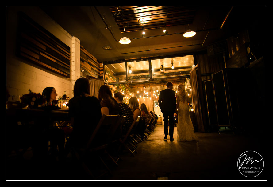 A Brooklyn Winery Wedding. Pictures by Brooklyn Wedding Photographer Josh Wong Photography