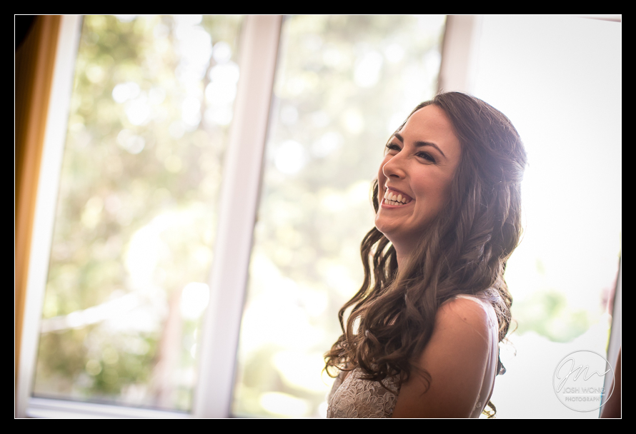 The beautiful moment of laughter with the bride. Best candid and real moments. Wedding photos by top New York Wedding Photographer Josh Wong Photography