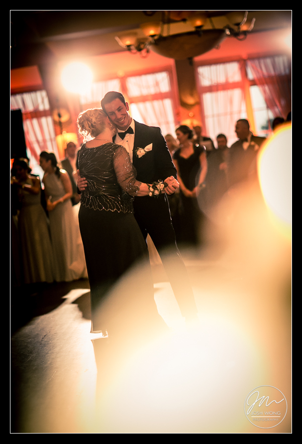 The Mother/Son Dance
Wedding Reception Venue: The Heritage Club at Bethpage - NY Wedding Photography