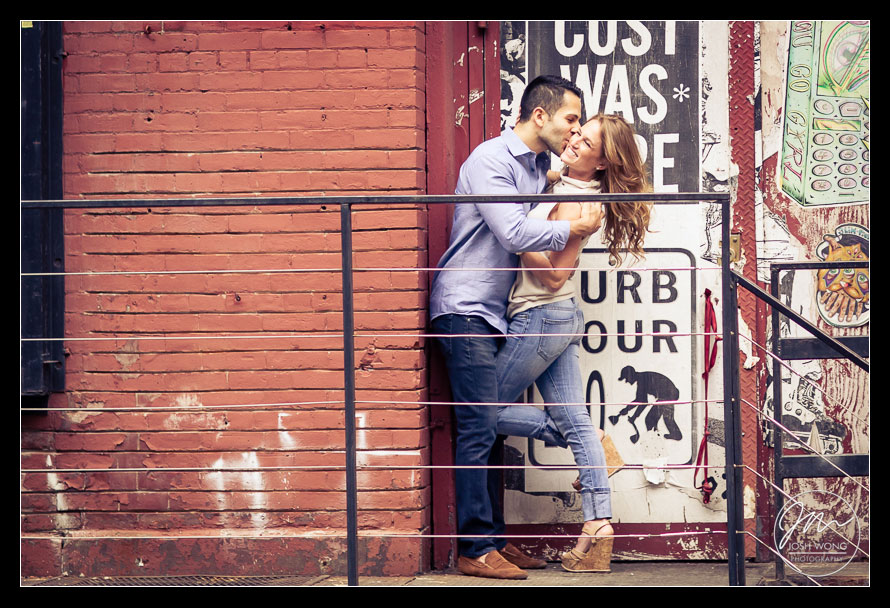DUMBO engagement pictures by Josh Wong Photography