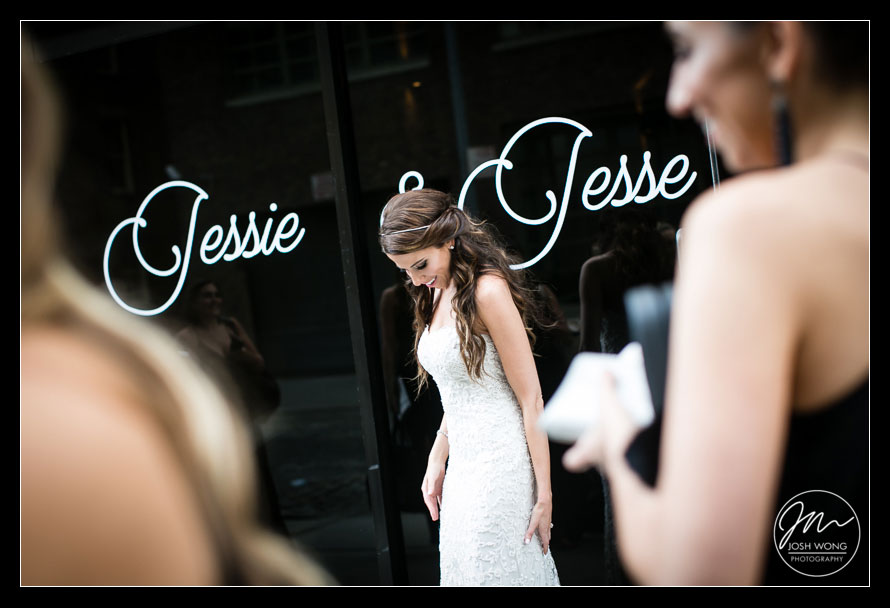 Tribeca Rooftop Wedding in New York City, wedding pictures by Josh Wong Photography