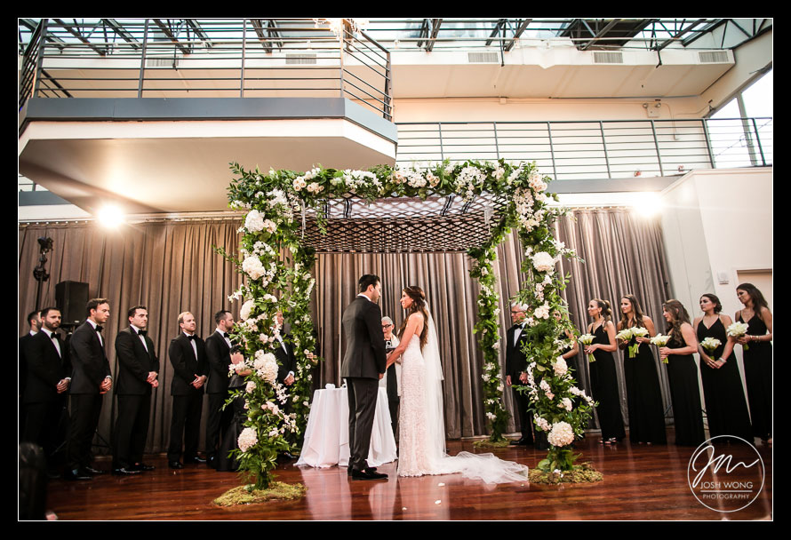 Tribeca Rooftop Wedding in New York City, wedding pictures by Josh Wong Photography