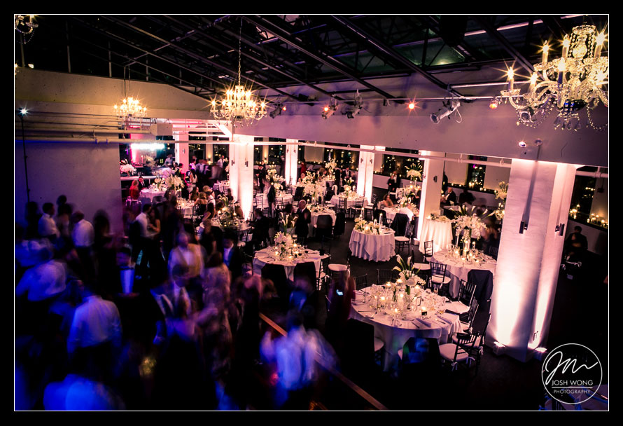 Wedding at Tribeca Rooftop in New York City, wedding pictures by Josh Wong Photography