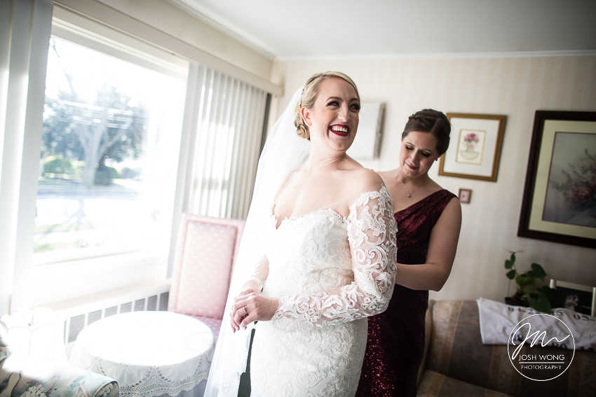 Stephanie and Christopher's wedding at Leonard's Palazzo and Notre Dame R.C Church | Great Neck, New York . Wedding pictures by Josh Wong Photography