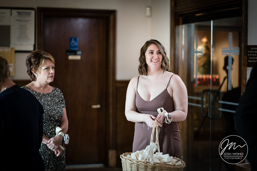 Wedding at Notre Dame R.C Church | Great Neck, New York . Wedding pictures by Josh Wong Photography