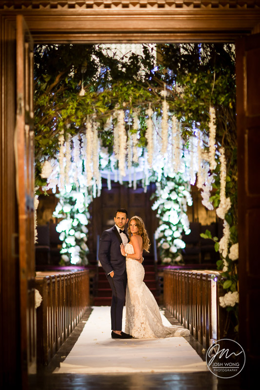 Bride and Groom wedding photos. A Jewish wedding at the Temple of Israel in Lawrence, NY by top New York Wedding Photographers Josh Wong Photography