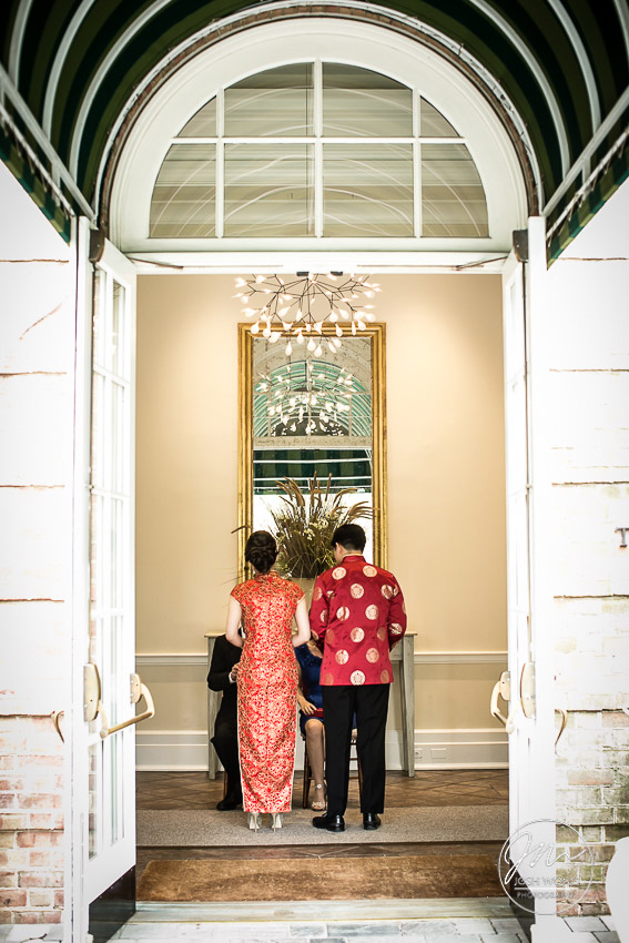 Chinese Wedding Tea Ceremony at New York Botanical Garden Wedding Pictures by NYC Wedding Photographer Josh Wong Photography