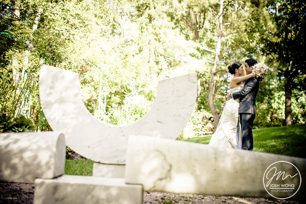 Grounds for Sculpture Museum New Jersey Wedding. Wedding pictures by New Jersey Wedding Photographers Josh Wong Photography