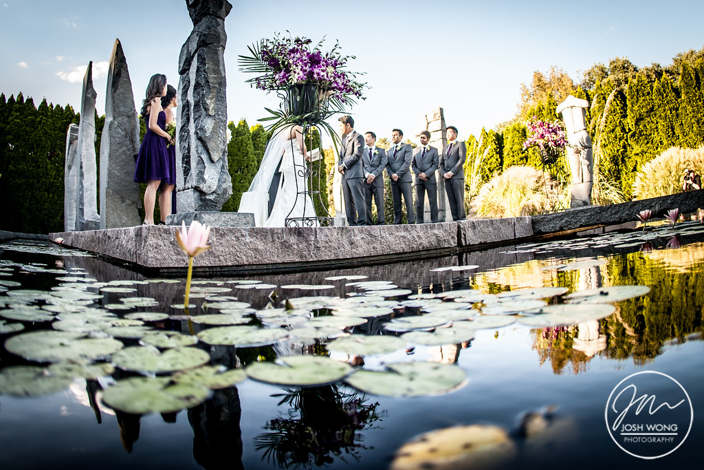 Grounds for Sculpture Museum New Jersey Wedding. Wedding pictures by New Jersey Wedding Photographers Josh Wong Photography