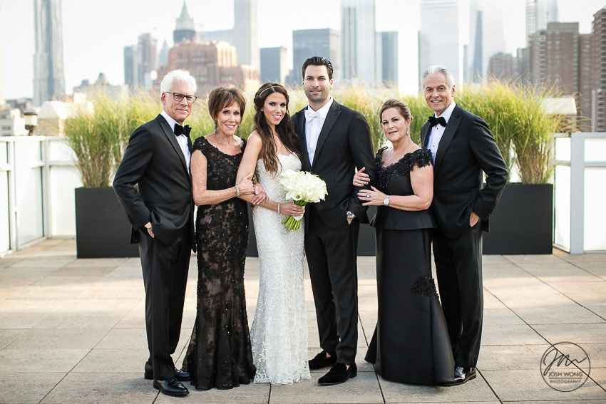How to Prepare for Wedding Family Photos - Best Wedding Photographers in NYC - Tribeca Rooftop New York City