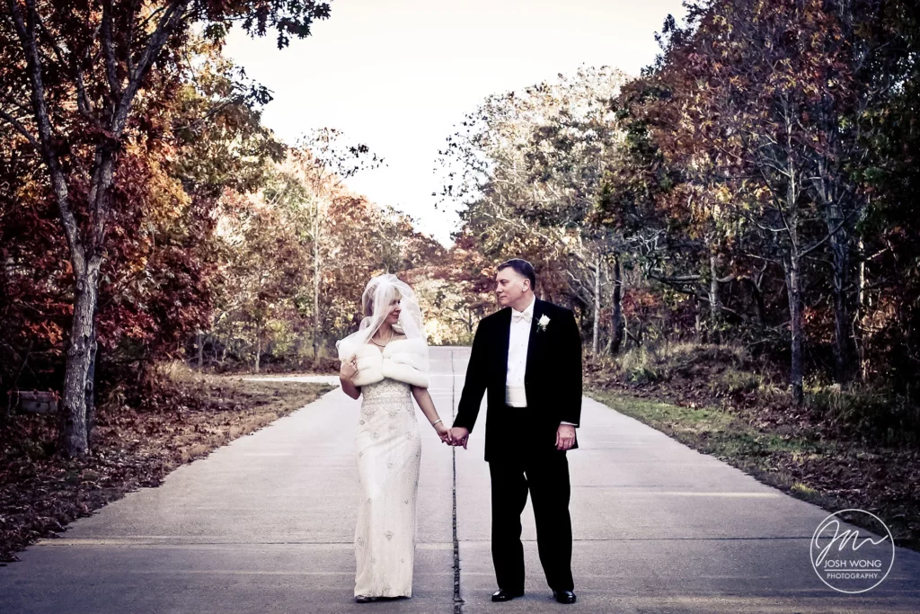 Gurney's Resort and Spa in Montauk, NY wedding pictures by Hampton Wedding Photographer Josh Wong