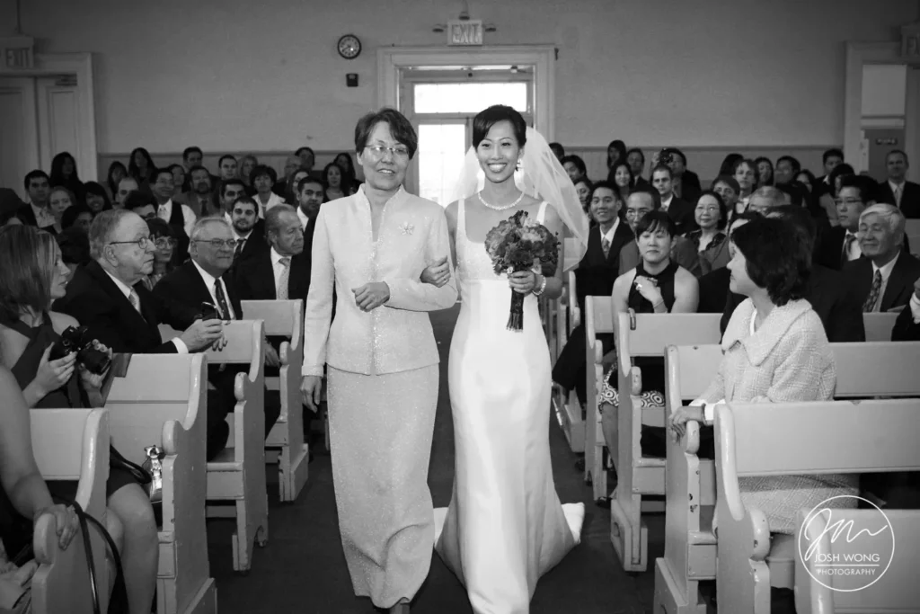 A Friends Meeting House NYC Wedding by New York City Wedding Photographer Josh Wong Photography