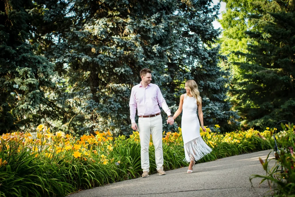 Engagement pictures at the New York Botanical Garden